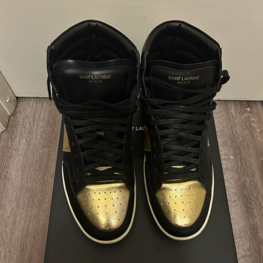 Saint Laurent SL 10 High “Black & Gold”